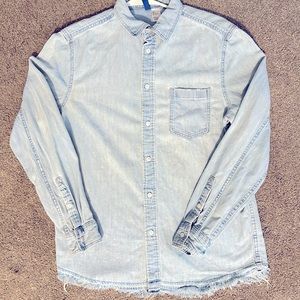 Jean like button up shirt. Size S. Distressed look. Worn once